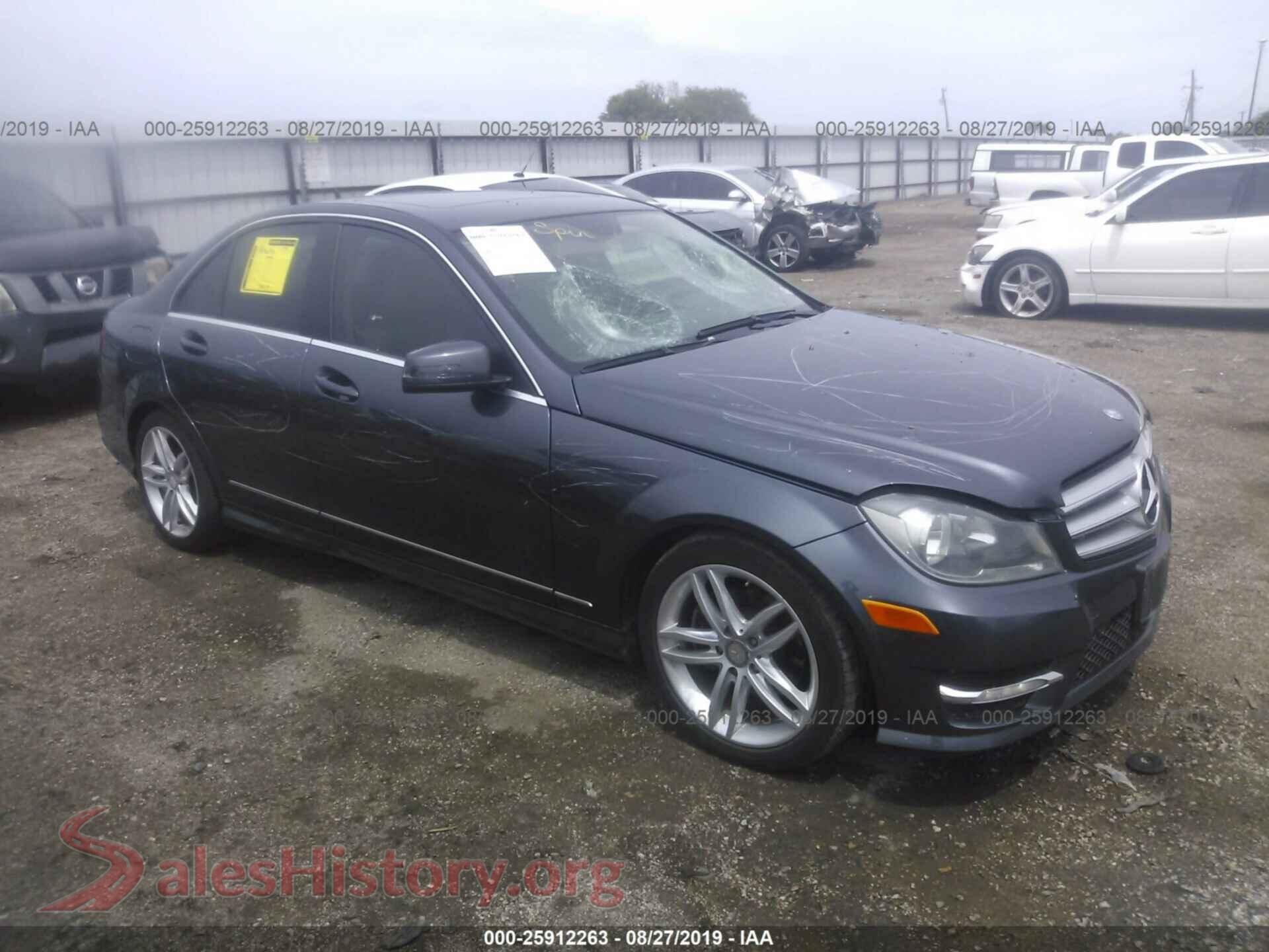 2013 MERCEDES-BENZ C — VIN WDDGF4HB8DA782029