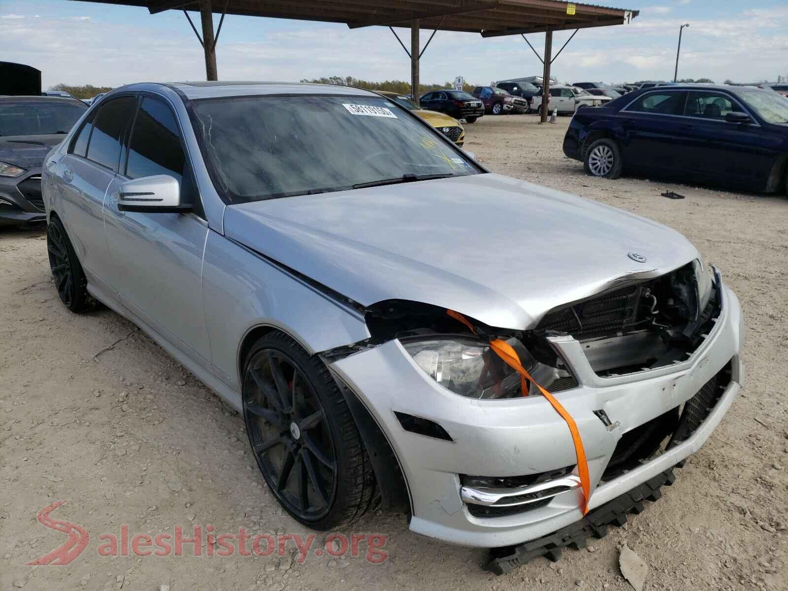 2013 MERCEDES-BENZ C CLASS — VIN WDDGF4HB9DR290370