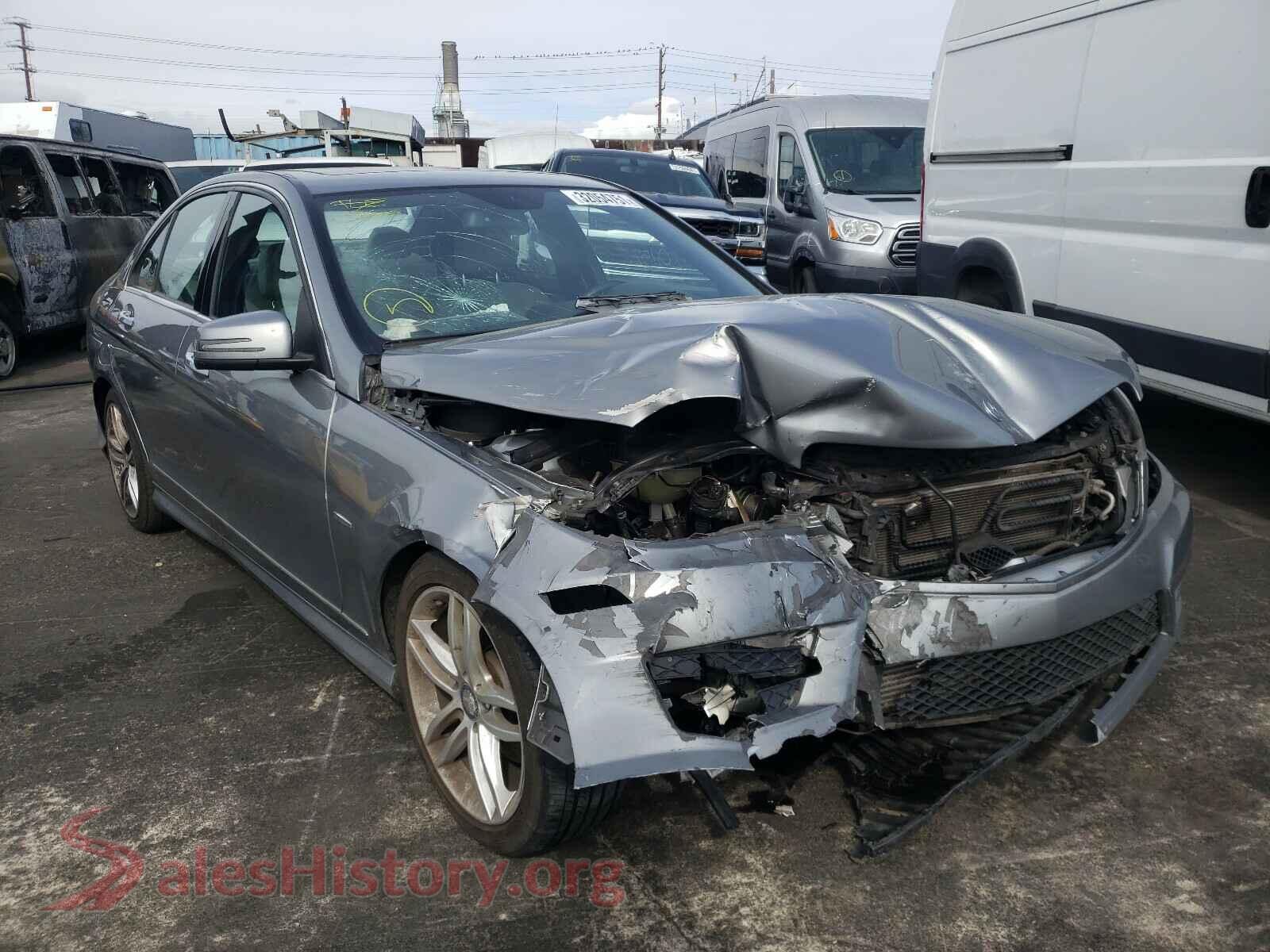 2012 MERCEDES-BENZ C CLASS — VIN WDDGF4HBXCR203784