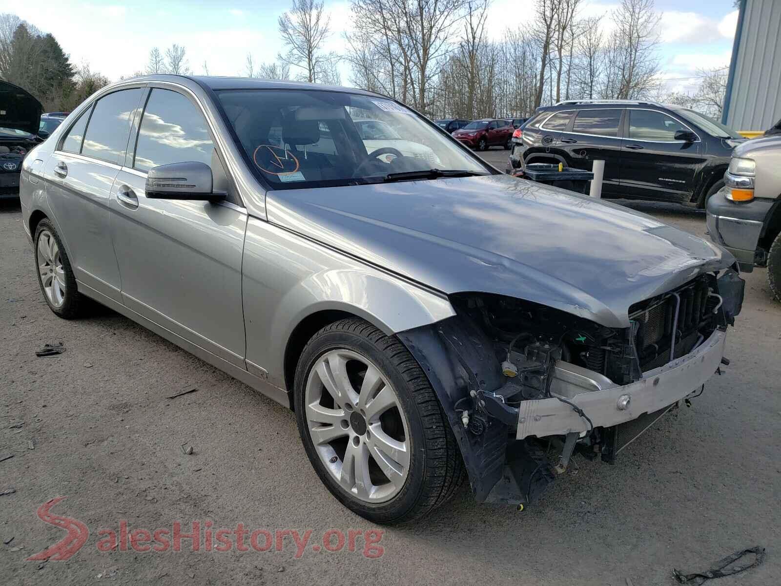 2011 MERCEDES-BENZ C CLASS — VIN WDDGF5EBXBR161755