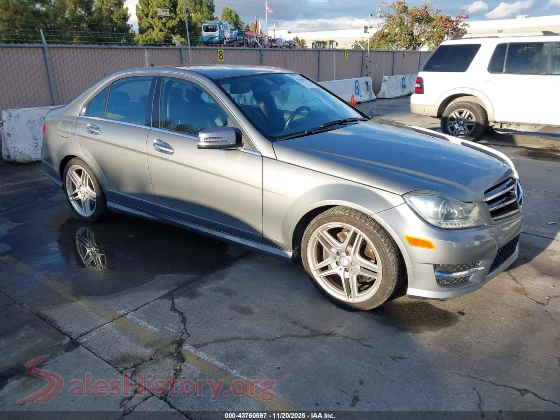 2014 MERCEDES-BENZ C 350 — VIN WDDGF5HB1ER320310