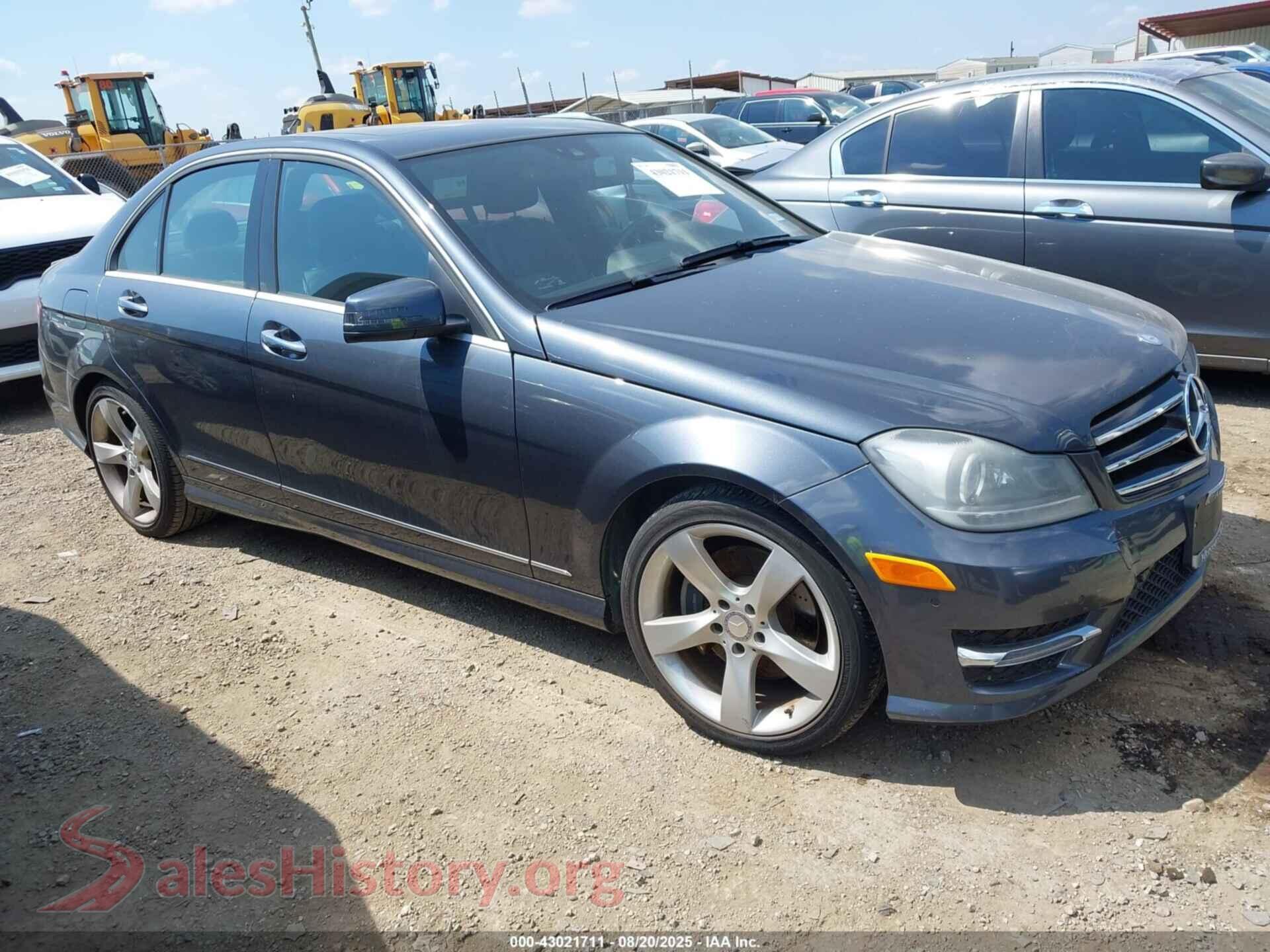 2014 MERCEDES-BENZ C 350 — VIN WDDGF5HB6EA896375