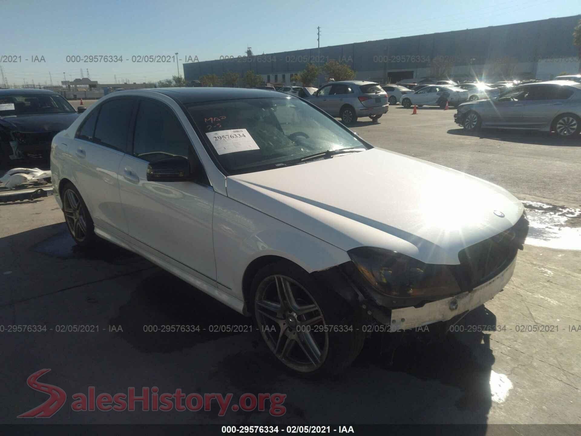 2014 MERCEDES-BENZ C-CLASS — VIN WDDGF8AB2EA922126