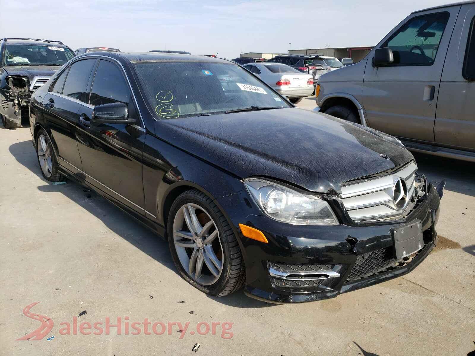 2013 MERCEDES-BENZ C CLASS — VIN WDDGF8AB3DA841988