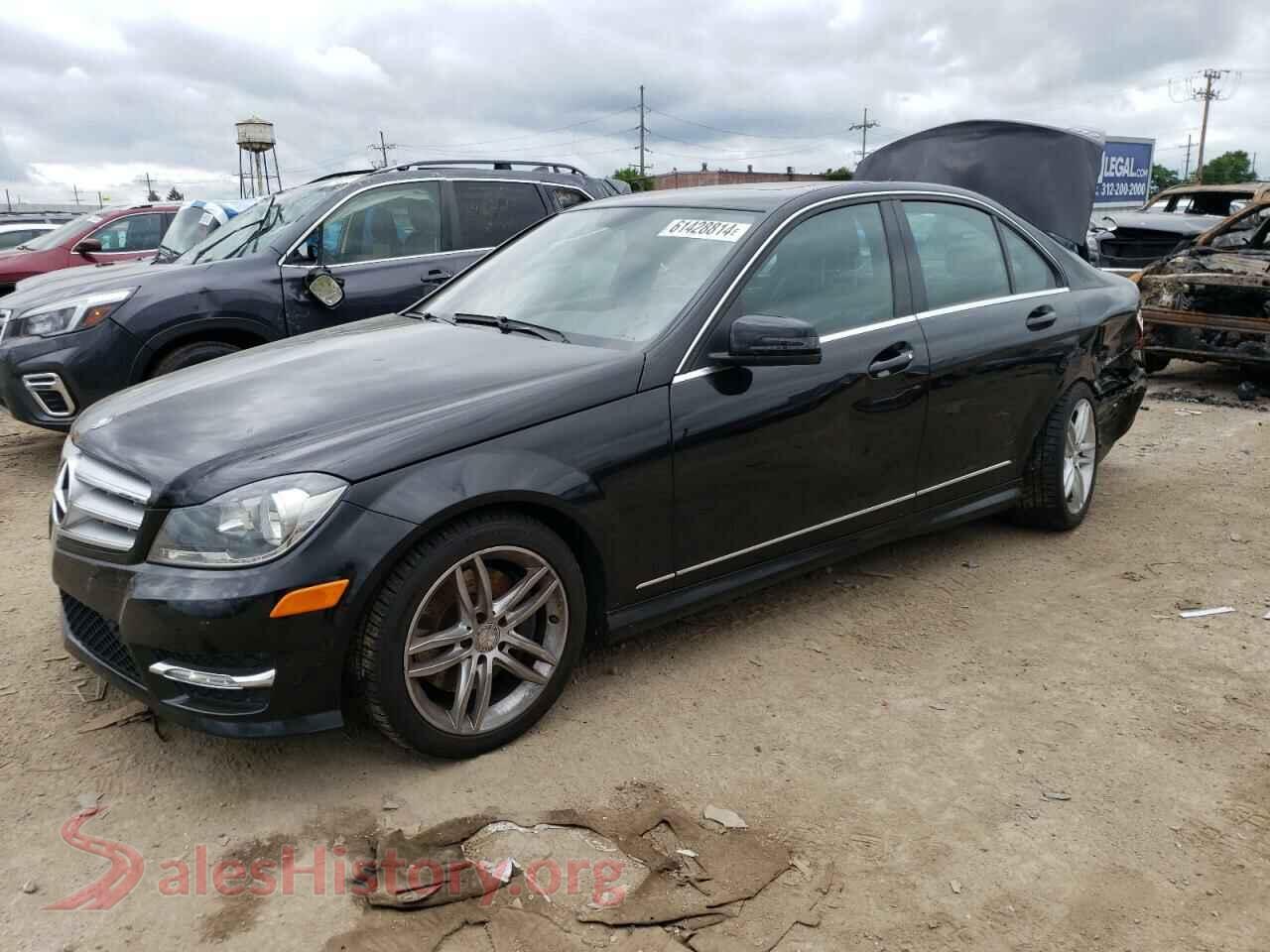 2013 MERCEDES-BENZ C-CLASS — VIN WDDGF8ABXDG073939