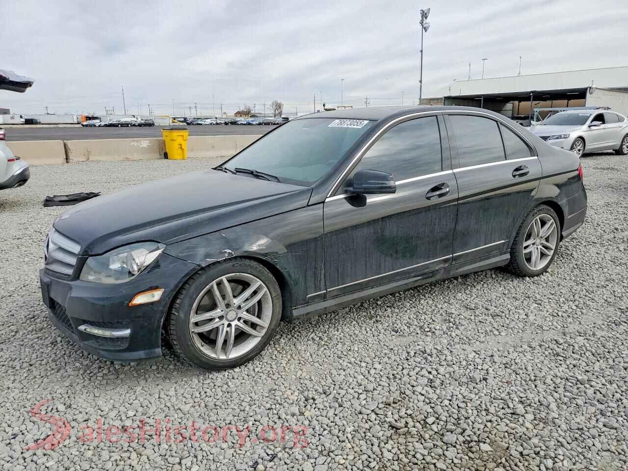 2013 MERCEDES-BENZ C — VIN WDDGF8ABXDR283302