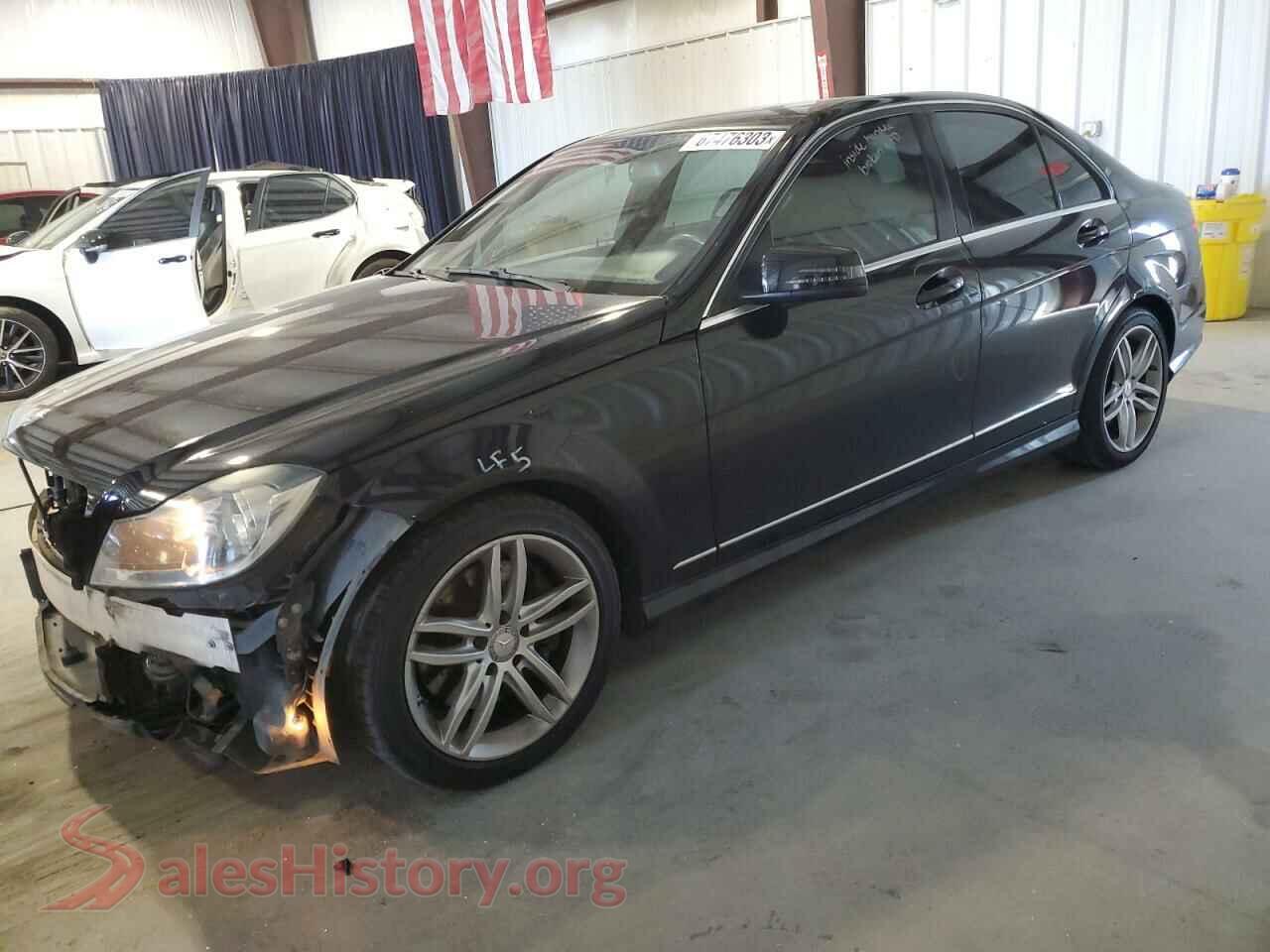 2014 MERCEDES-BENZ C-CLASS — VIN WDDGF8ABXER315229