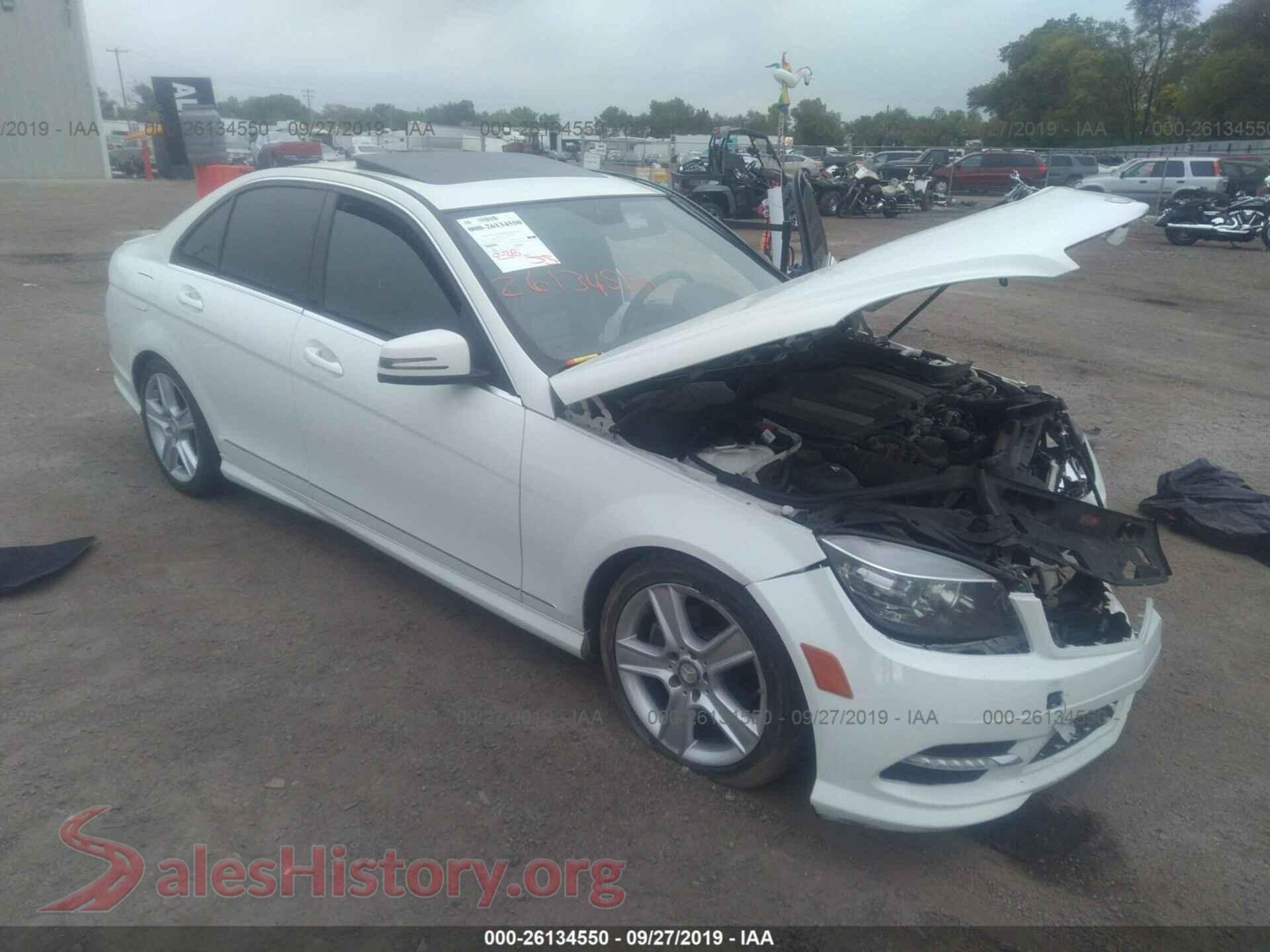 2011 MERCEDES-BENZ C — VIN WDDGF8BB4BR159859