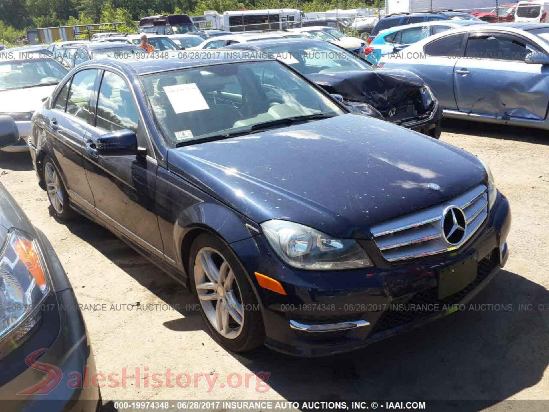 2012 Mercedes-benz C — VIN WDDGF8BB9CA706673