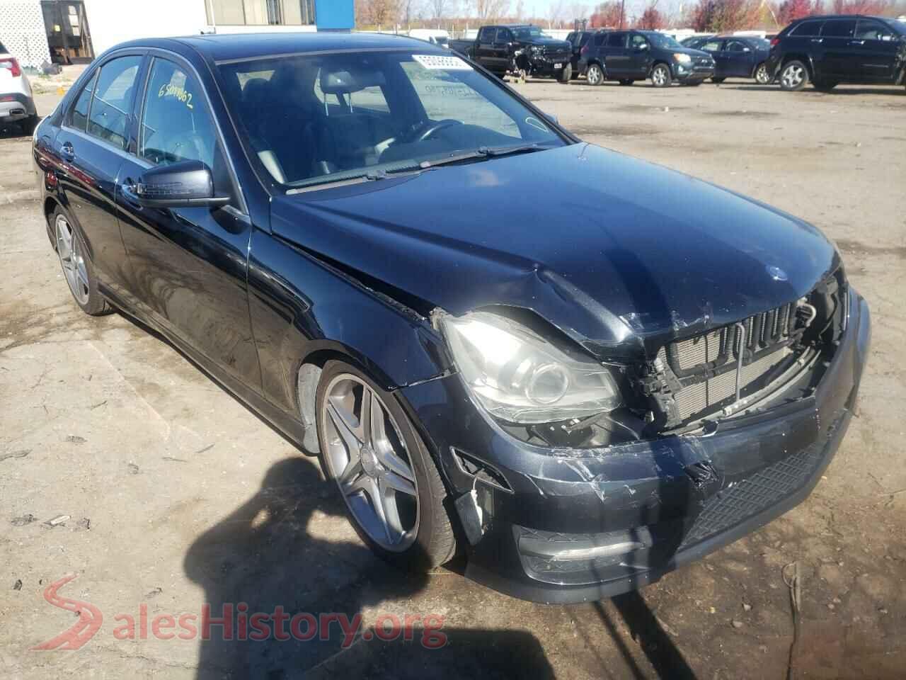 2012 MERCEDES-BENZ C-CLASS — VIN WDDGF8BBXCR192589