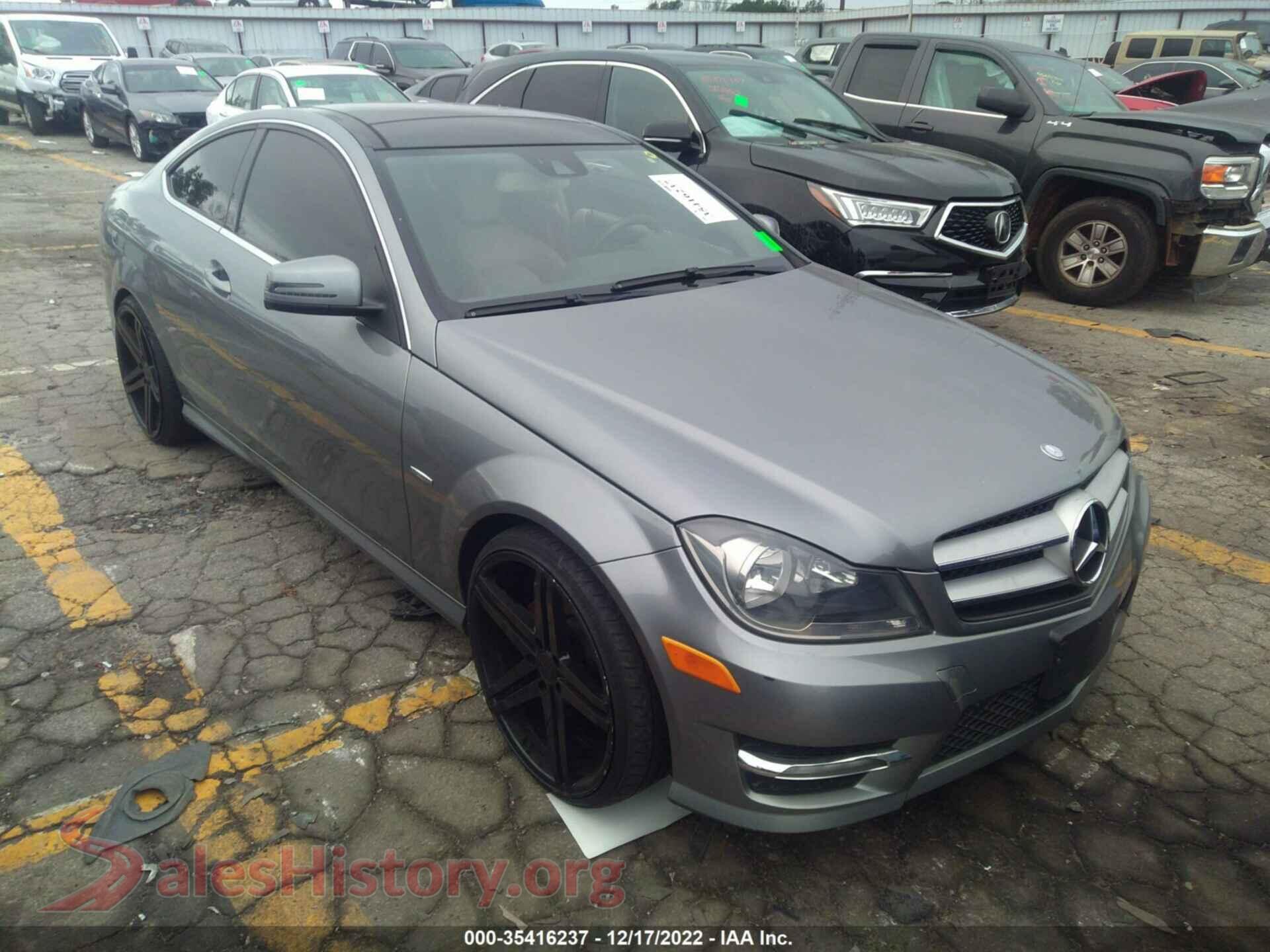 2012 MERCEDES-BENZ C-CLASS — VIN WDDGJ4HB1CF866936