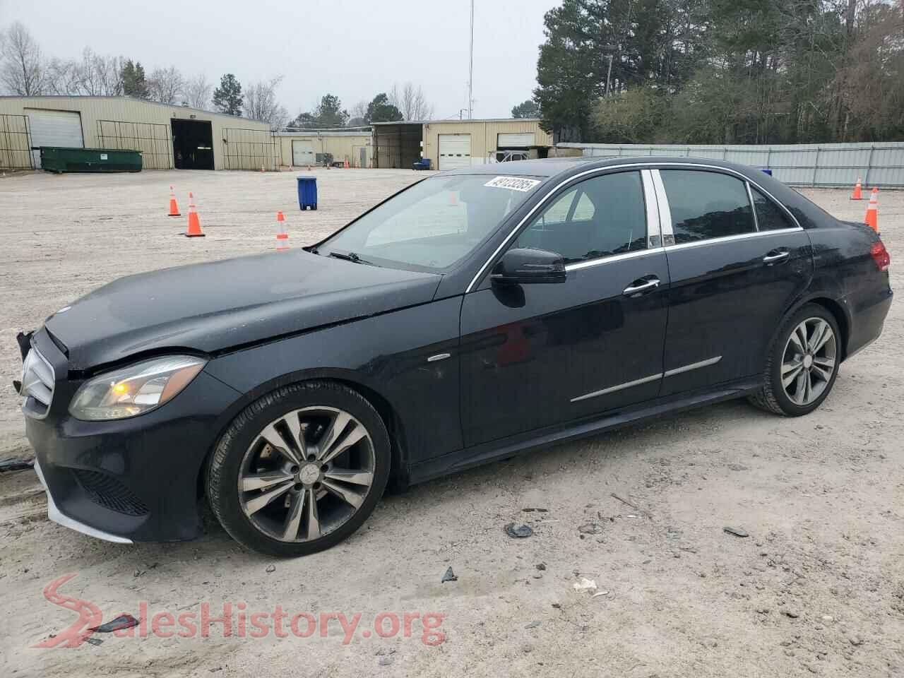 2014 MERCEDES-BENZ E-CLASS — VIN WDDHF5KB2EA788302