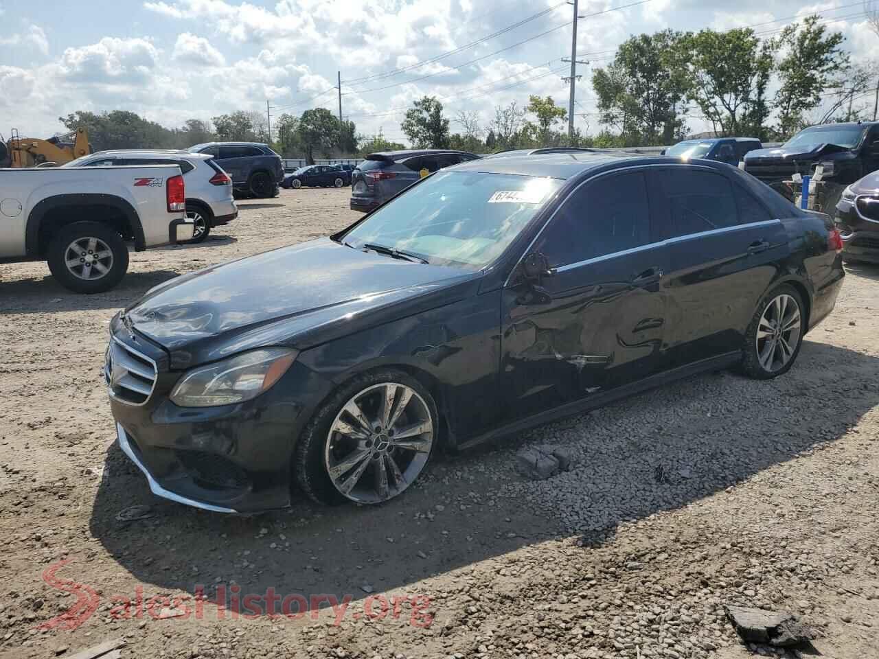 2014 MERCEDES-BENZ E-CLASS — VIN WDDHF5KB8EB051941