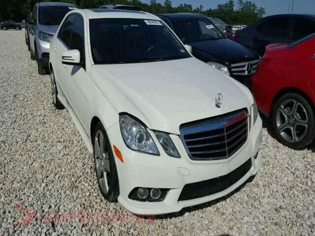 2010 MERCEDES-BENZ E350 — VIN WDDHF8HB1AA138248