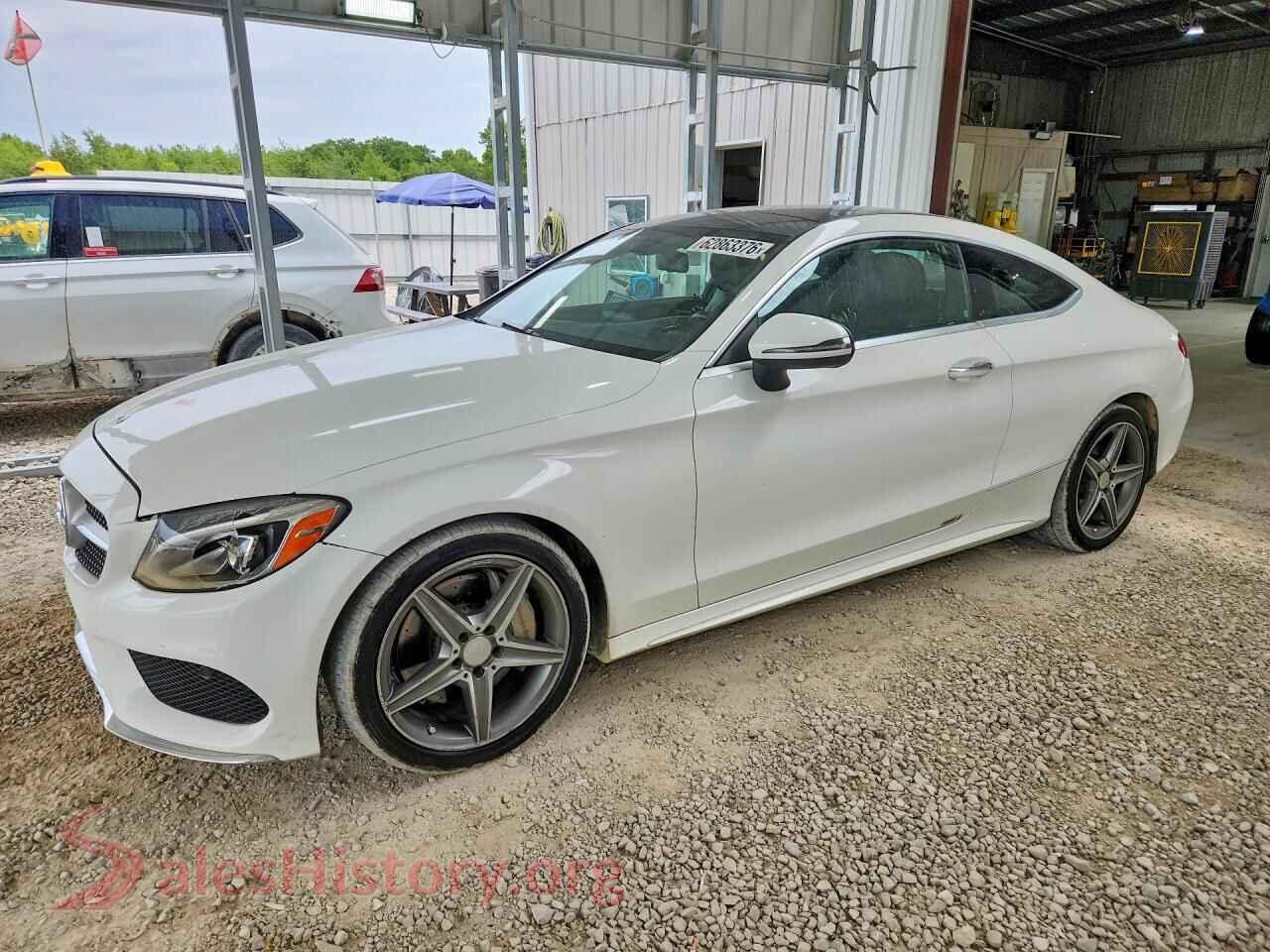 2017 MERCEDES-BENZ C-CLASS — VIN WDDWJ4JB3HF392677