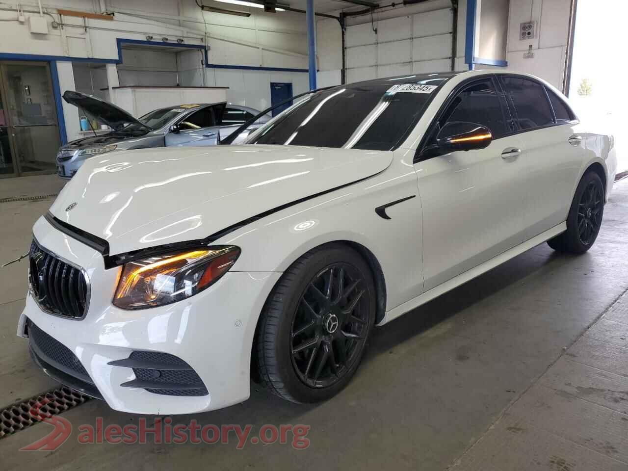 2019 MERCEDES-BENZ E-CLASS — VIN WDDZF4KB2KA532946