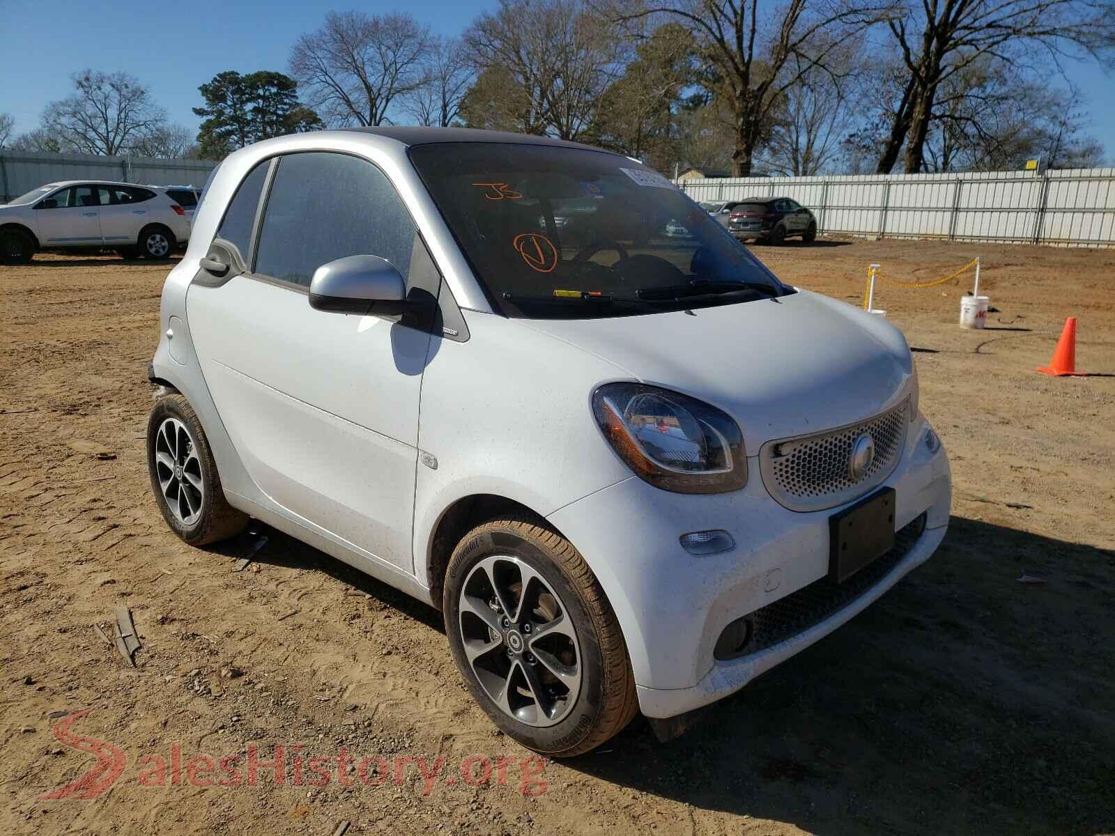 2016 SMART FORTWO — VIN WMEFJ5DA6GK070576