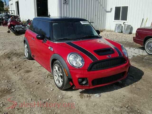 2009 MINI COOPER — VIN WMWMF73579TT98543