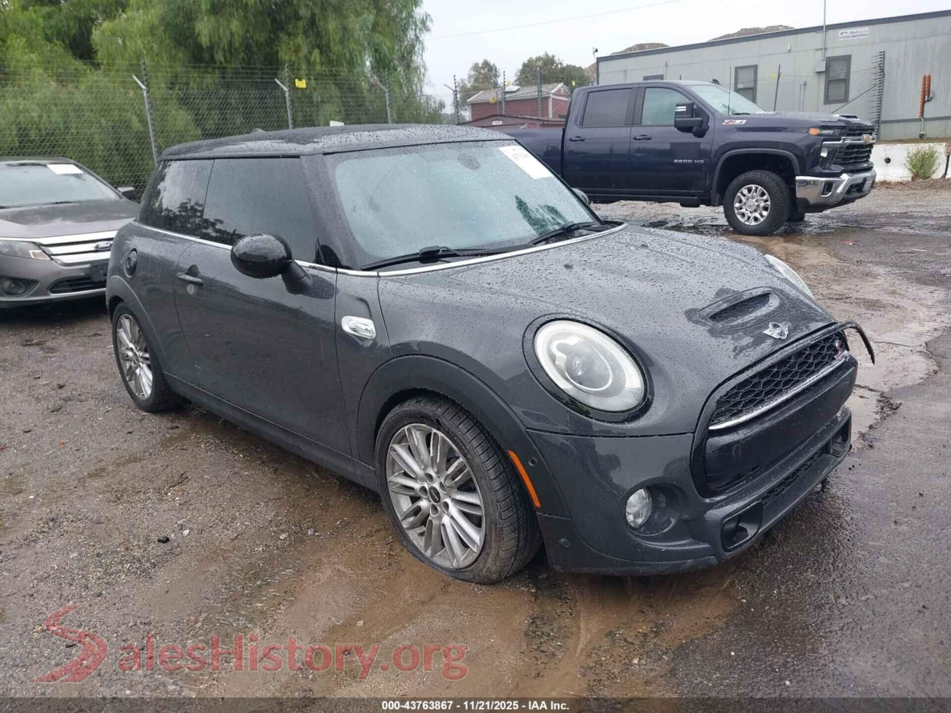 2014 MINI HARDTOP — VIN WMWXM7C58ET731345