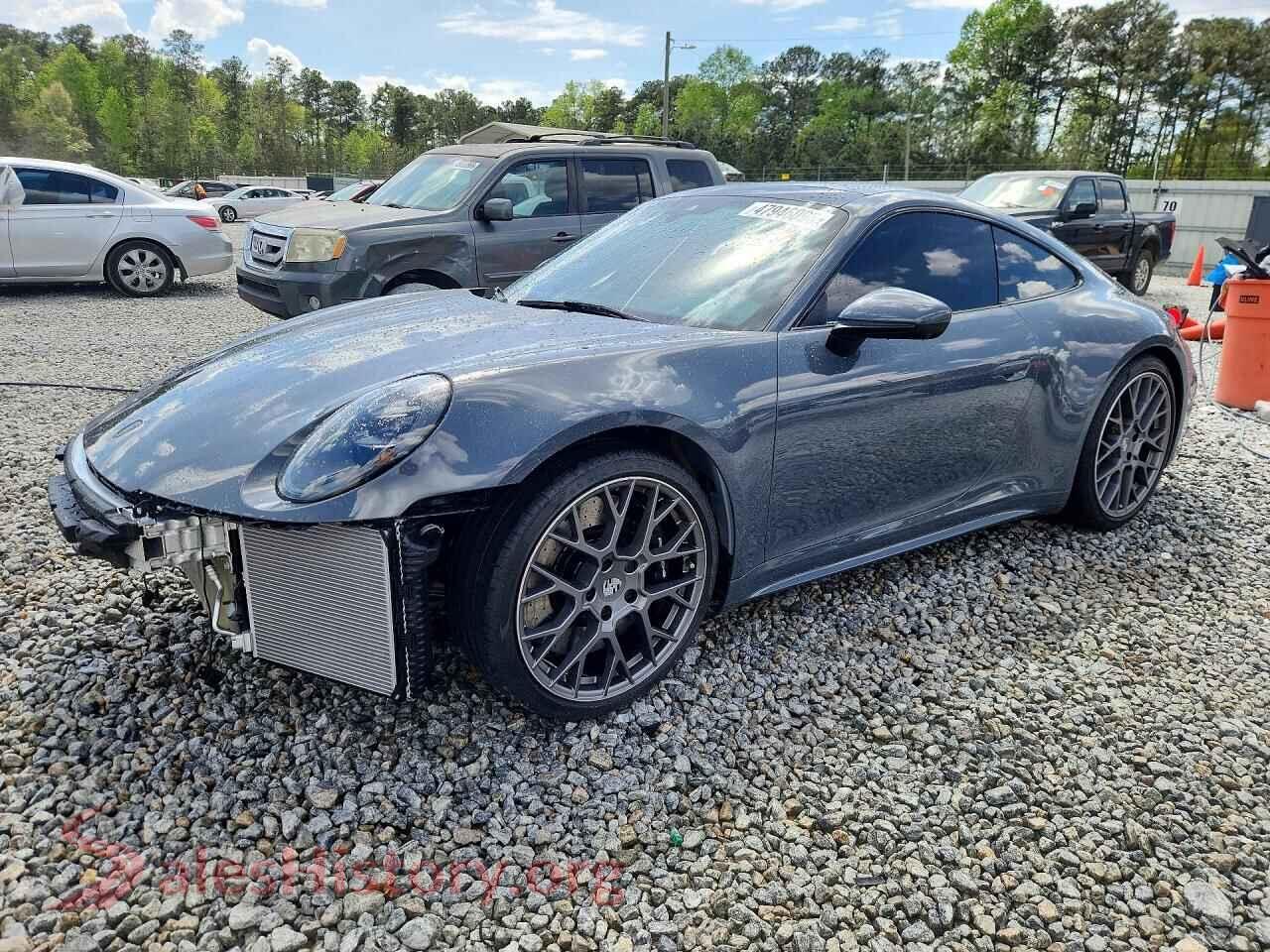 2025 PORSCHE 911 — VIN WP0AH2A9XSS230075