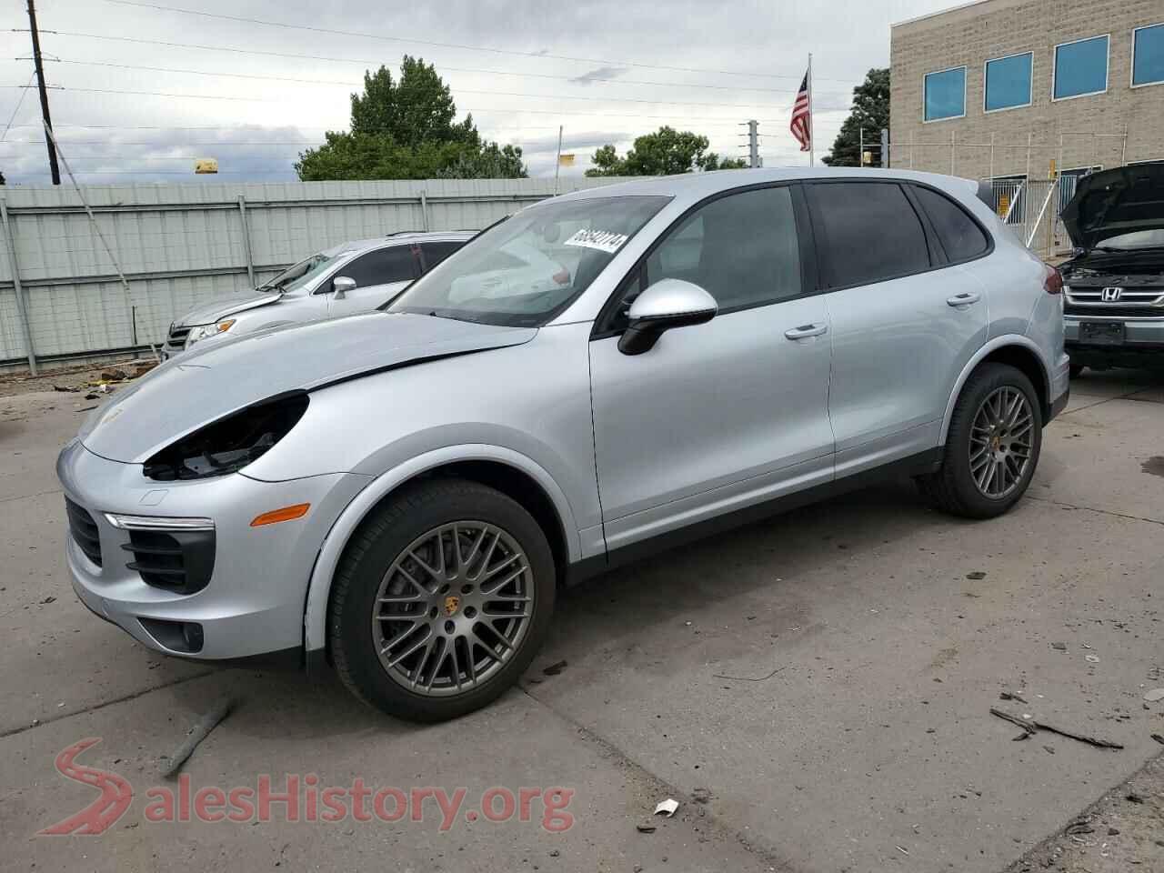 2017 PORSCHE CAYENNE — VIN WP1AA2A27HKA88346