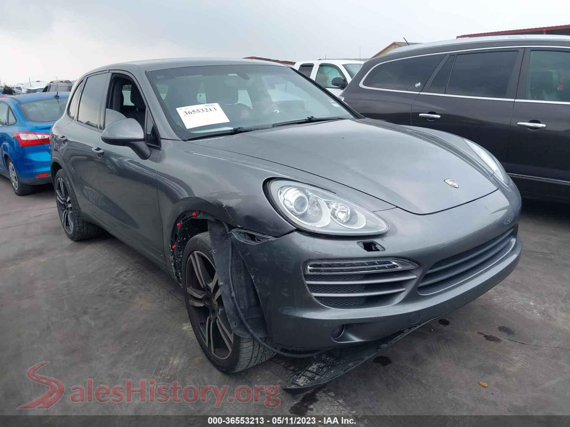 2013 PORSCHE CAYENNE — VIN WP1AA2A2XDLA04525