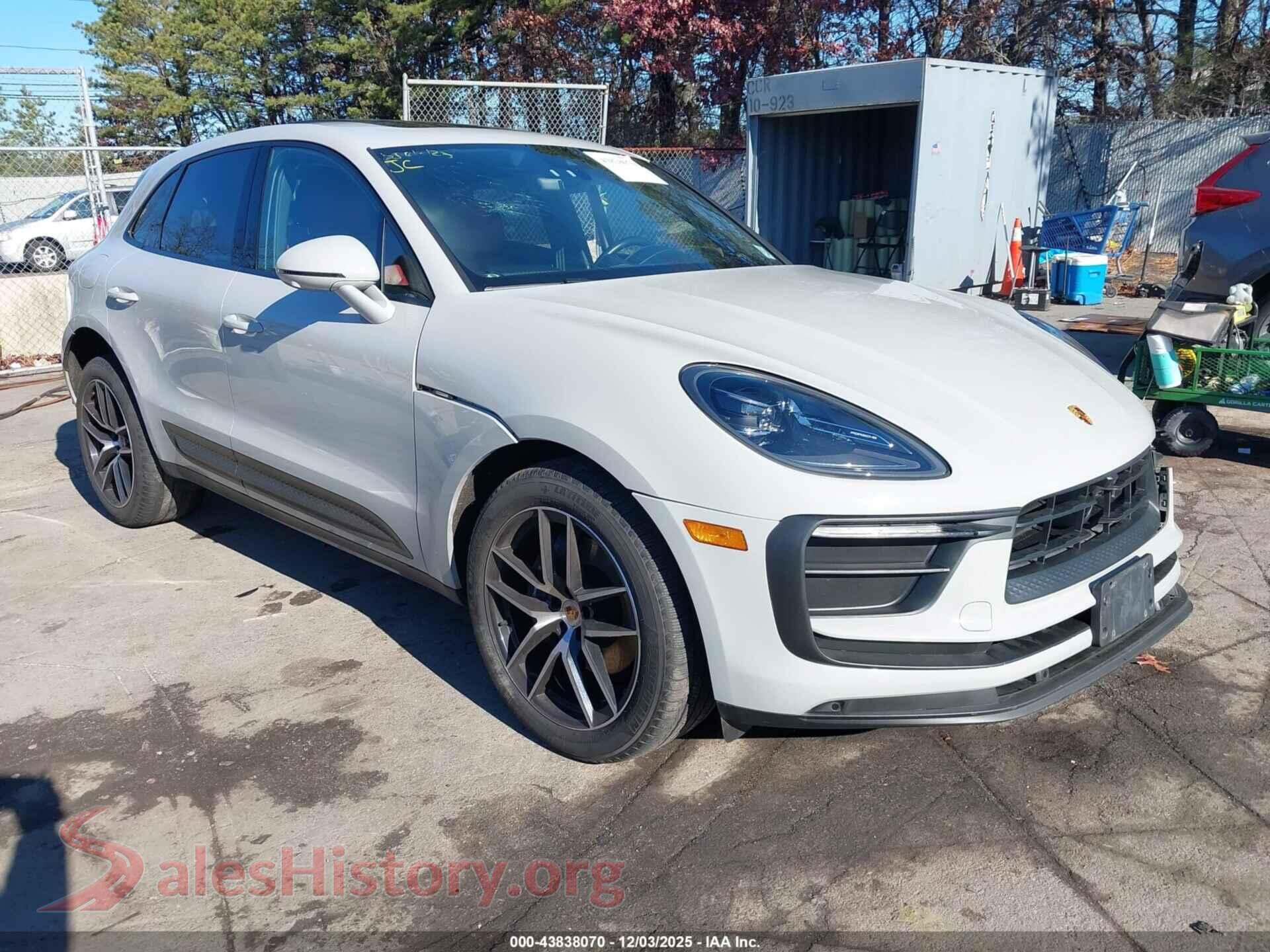2023 PORSCHE MACAN — VIN WP1AA2A51PLB17830
