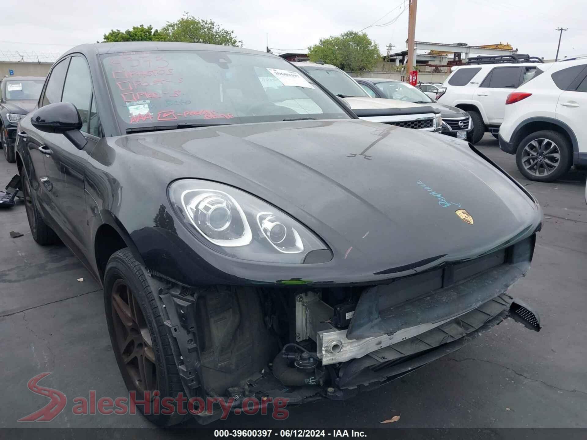 2017 PORSCHE MACAN — VIN WP1AA2A57HLB83493