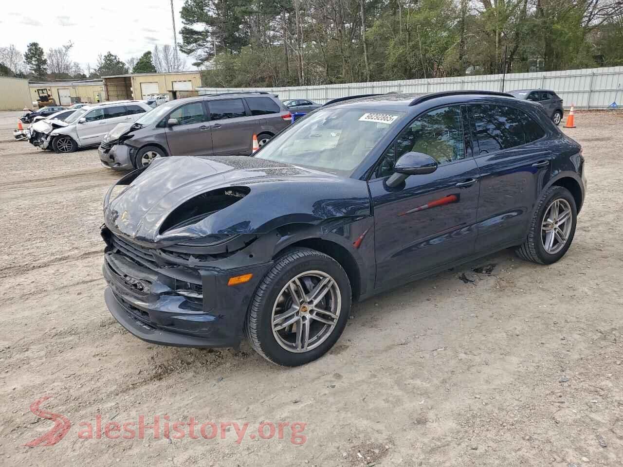 2021 PORSCHE MACAN — VIN WP1AA2A57MLB10800