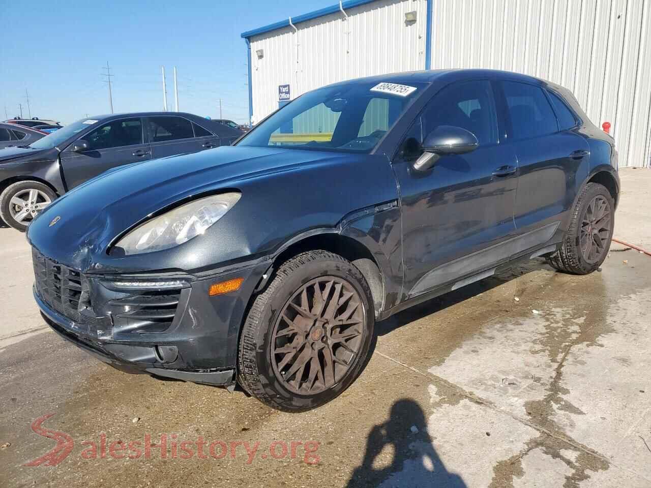 2017 PORSCHE MACAN — VIN WP1AB2A56HLB14923