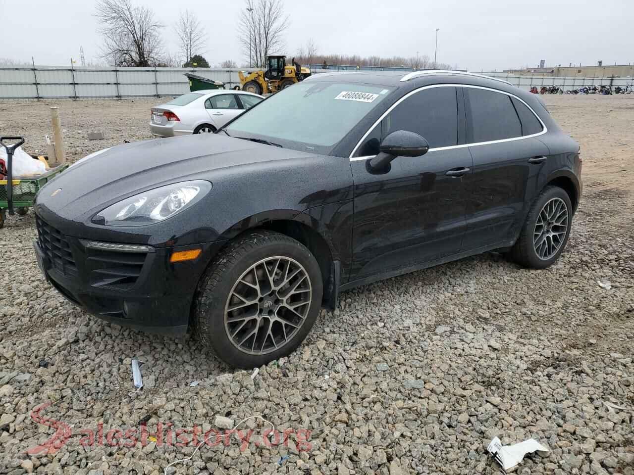 2018 PORSCHE MACAN — VIN WP1AB2A58JLB36377