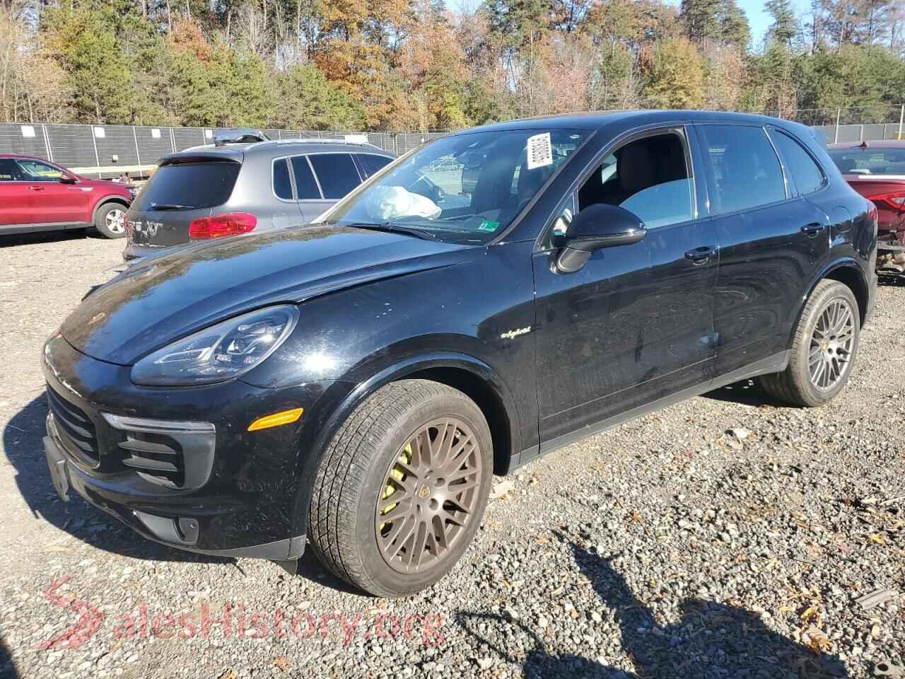 2017 PORSCHE CAYENNE — VIN WP1AE2A24HLA71664