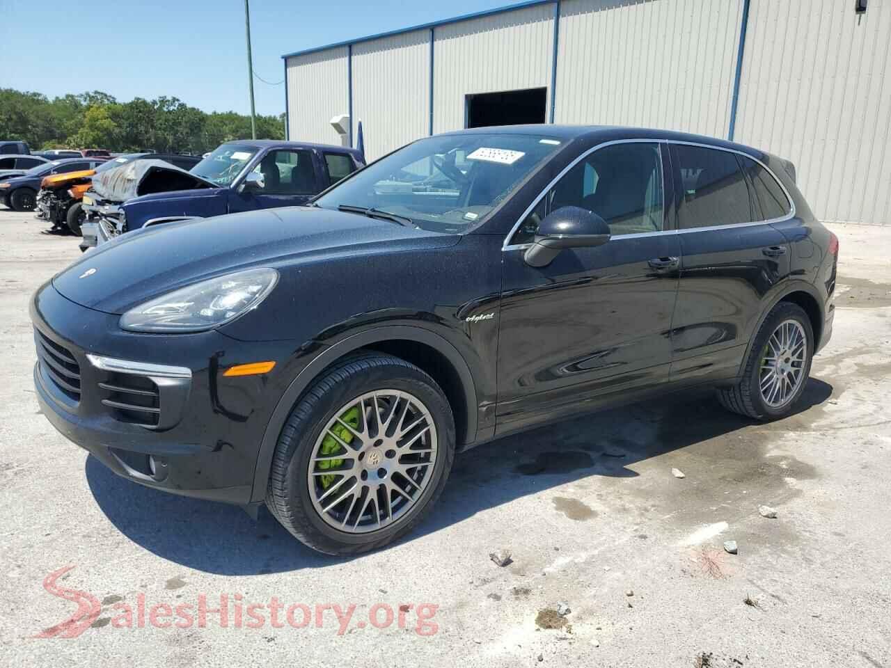 2015 PORSCHE CAYENNE — VIN WP1AE2A2XFLA51626