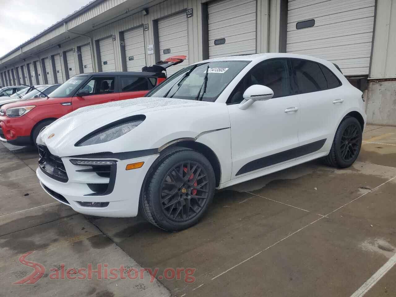 2017 PORSCHE MACAN — VIN WP1AG2A55HLB55173