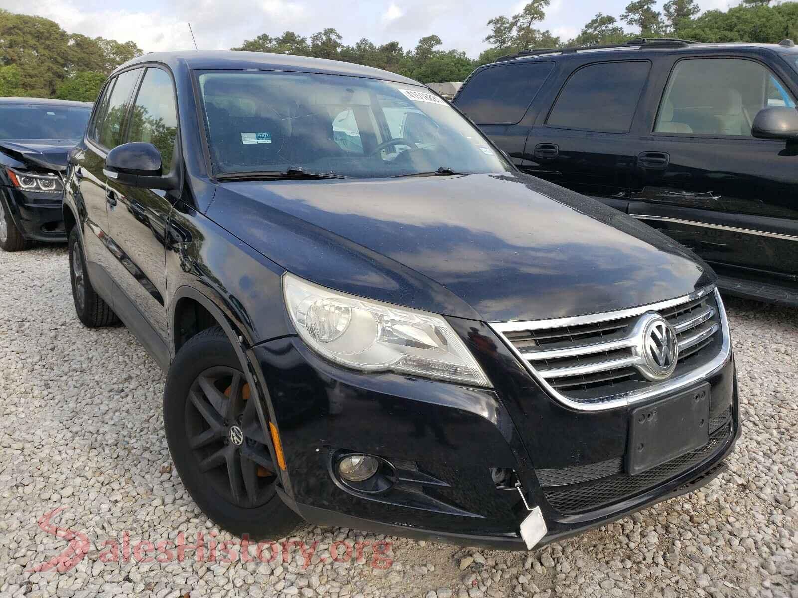 2011 VOLKSWAGEN TIGUAN — VIN WVGAV7AX2BW553657