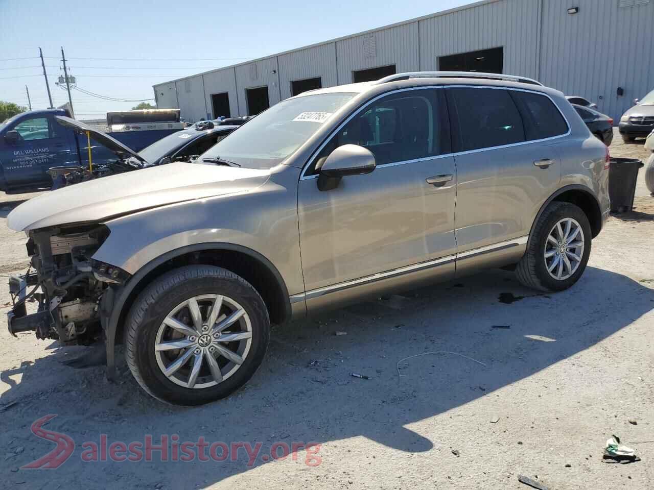 2016 VOLKSWAGEN TOUAREG — VIN WVGEF9BP1GD006147