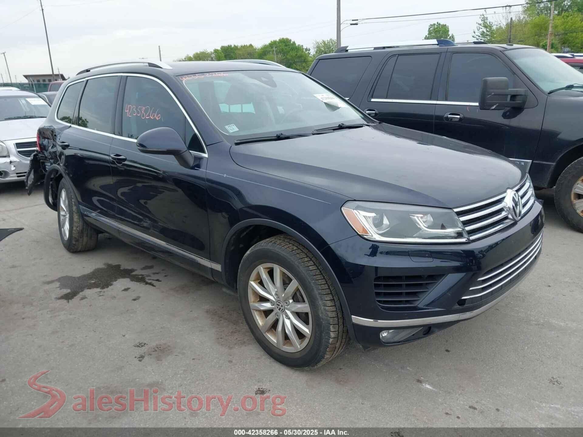 2016 VOLKSWAGEN TOUAREG — VIN WVGEF9BP7GD012373