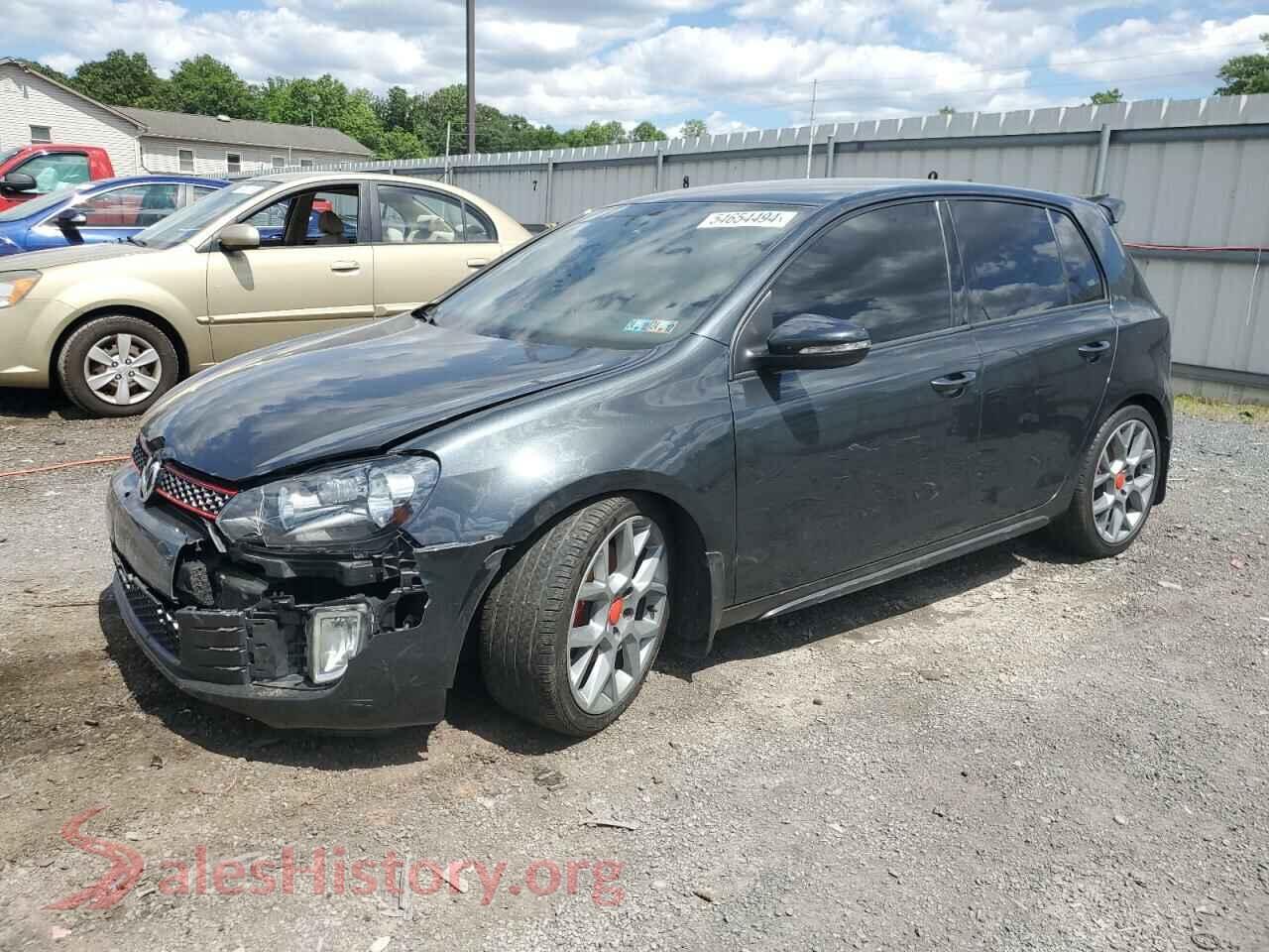 2013 VOLKSWAGEN GTI — VIN WVWHV7AJ4DW133285
