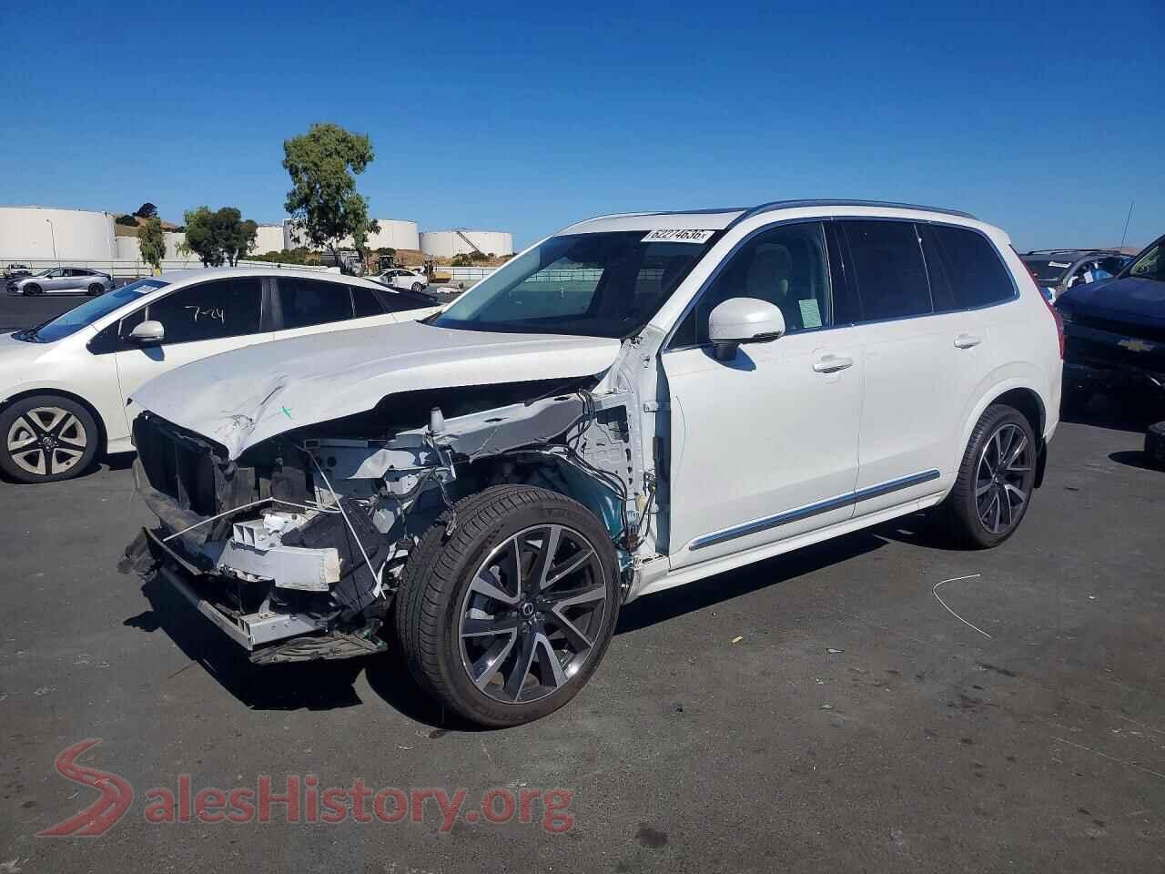 2024 VOLVO XC90 — VIN YV4062PE3R1255564