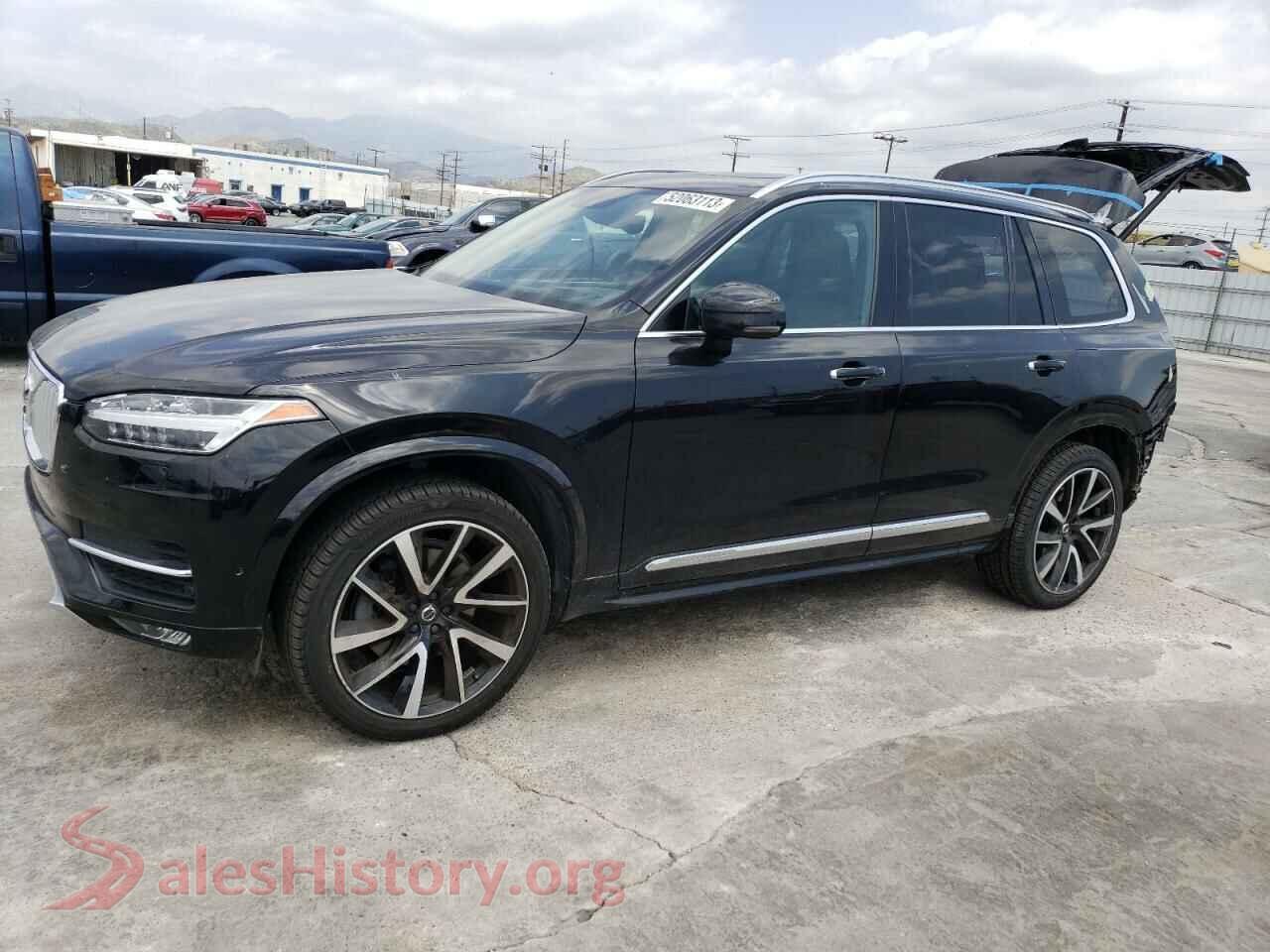 2019 VOLVO XC90 — VIN YV4A22PLXK1437914