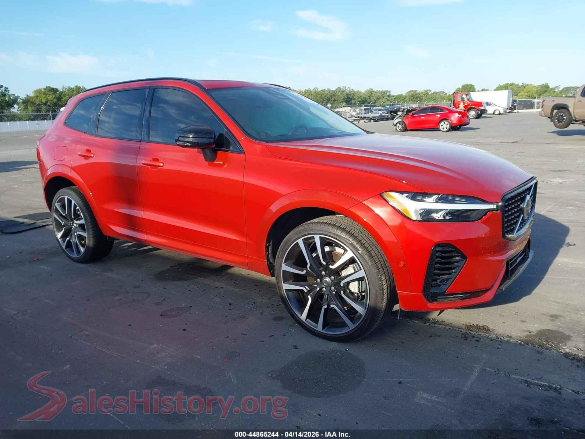 2024 VOLVO XC60 RECHARGE PLUG-IN HYBRID — VIN YV4H60DM4R1941521