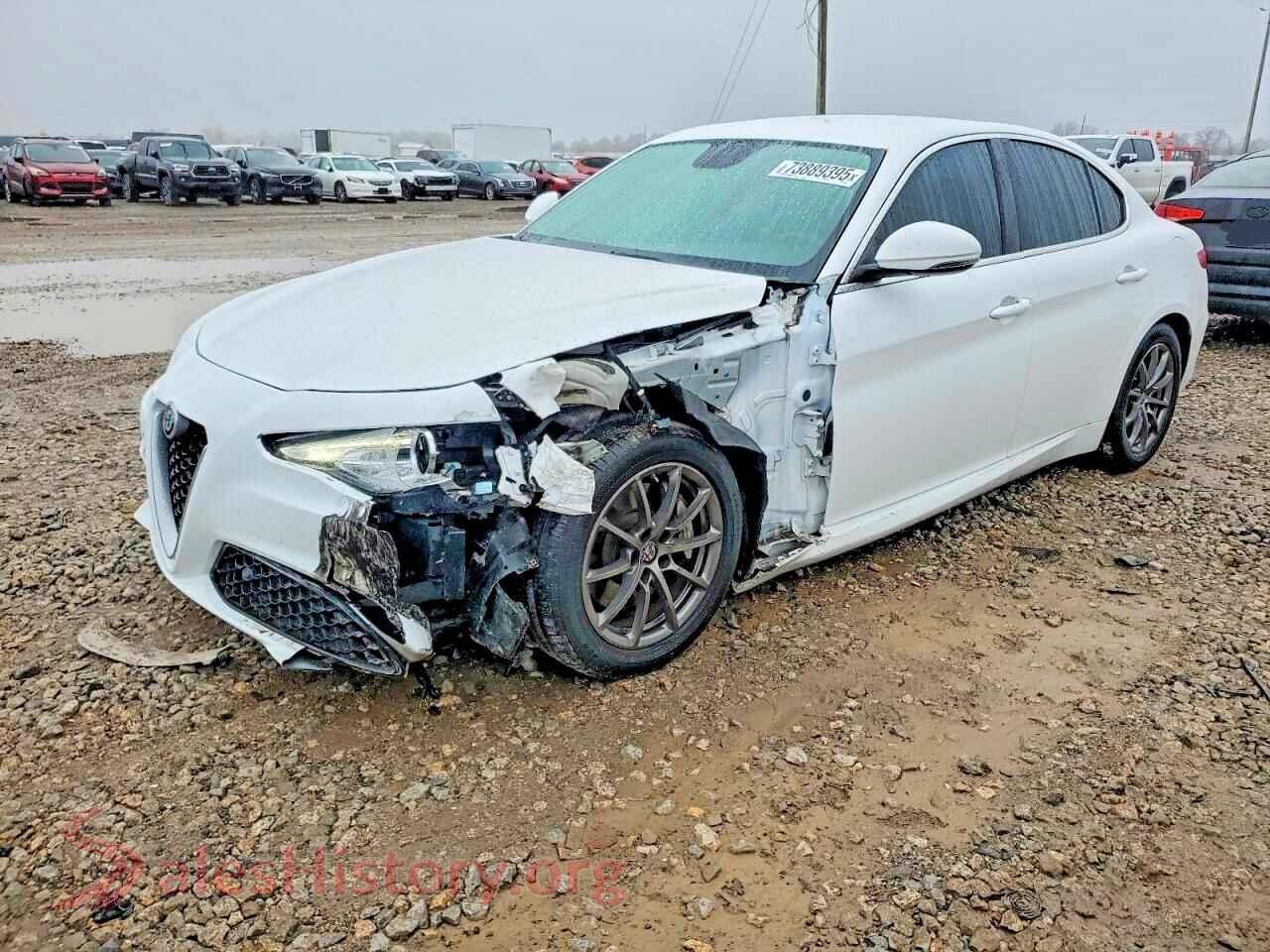 2018 ALFA ROMEO GIULIA — VIN ZARFAEBN8J7589777