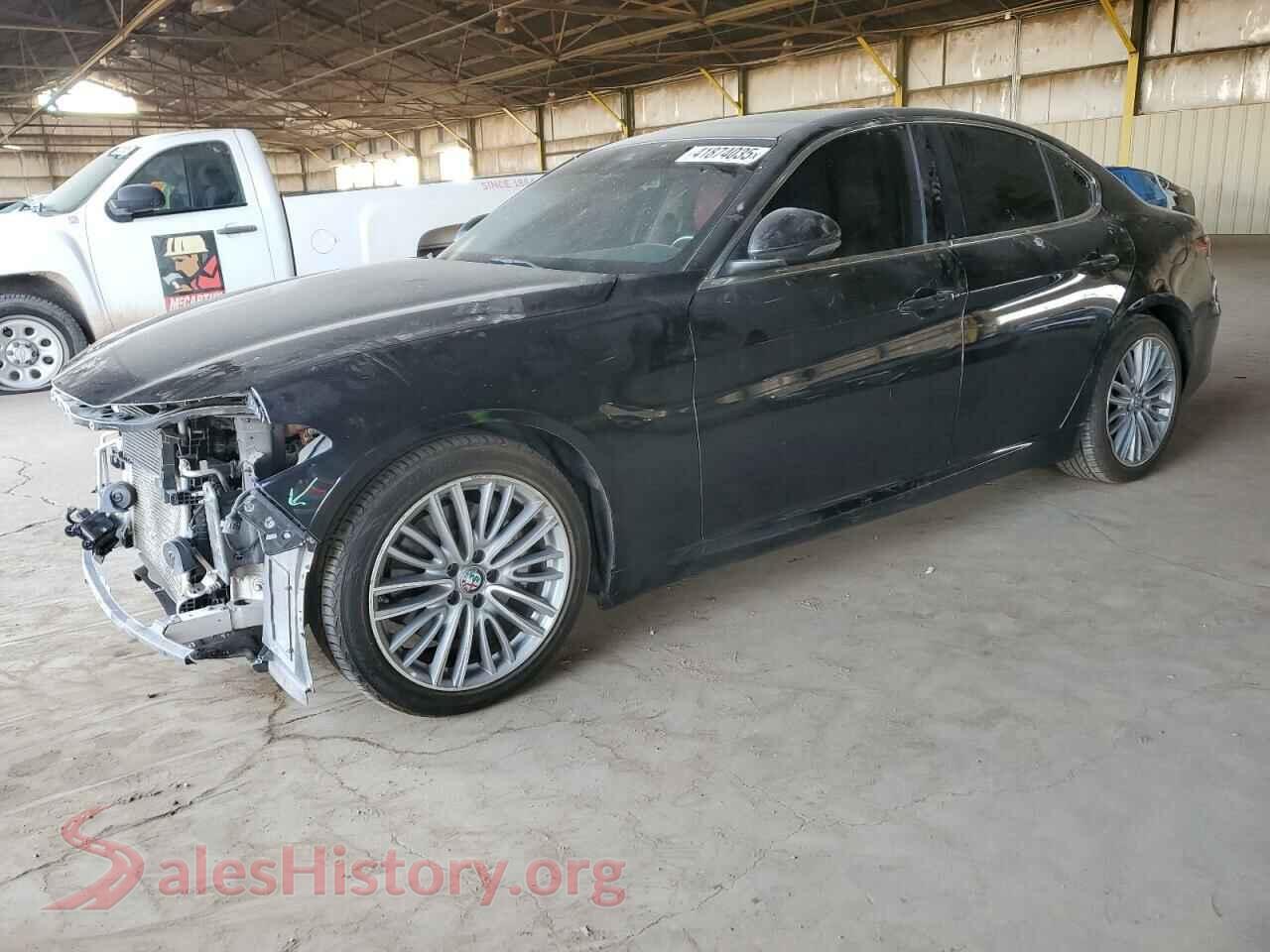 2018 ALFA ROMEO GIULIA — VIN ZARFAECN1J7589330