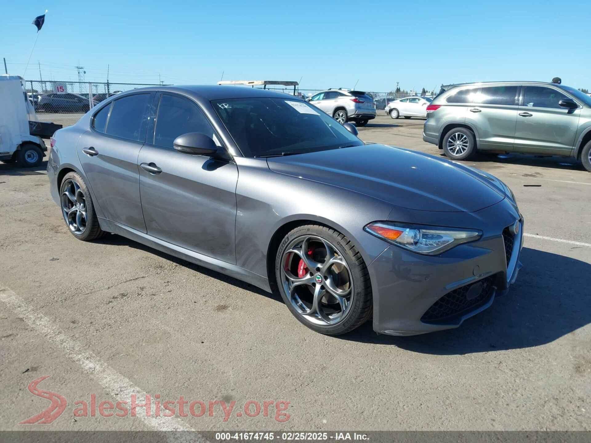 2018 ALFA ROMEO GIULIA — VIN ZARFAECN3J7569919