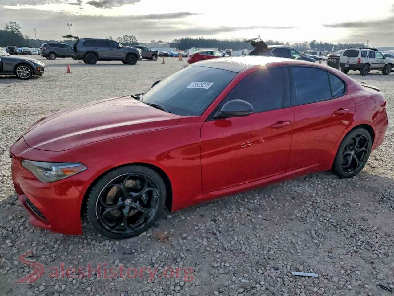 2018 ALFA ROMEO GIULIA — VIN ZARFAECN5J7596586