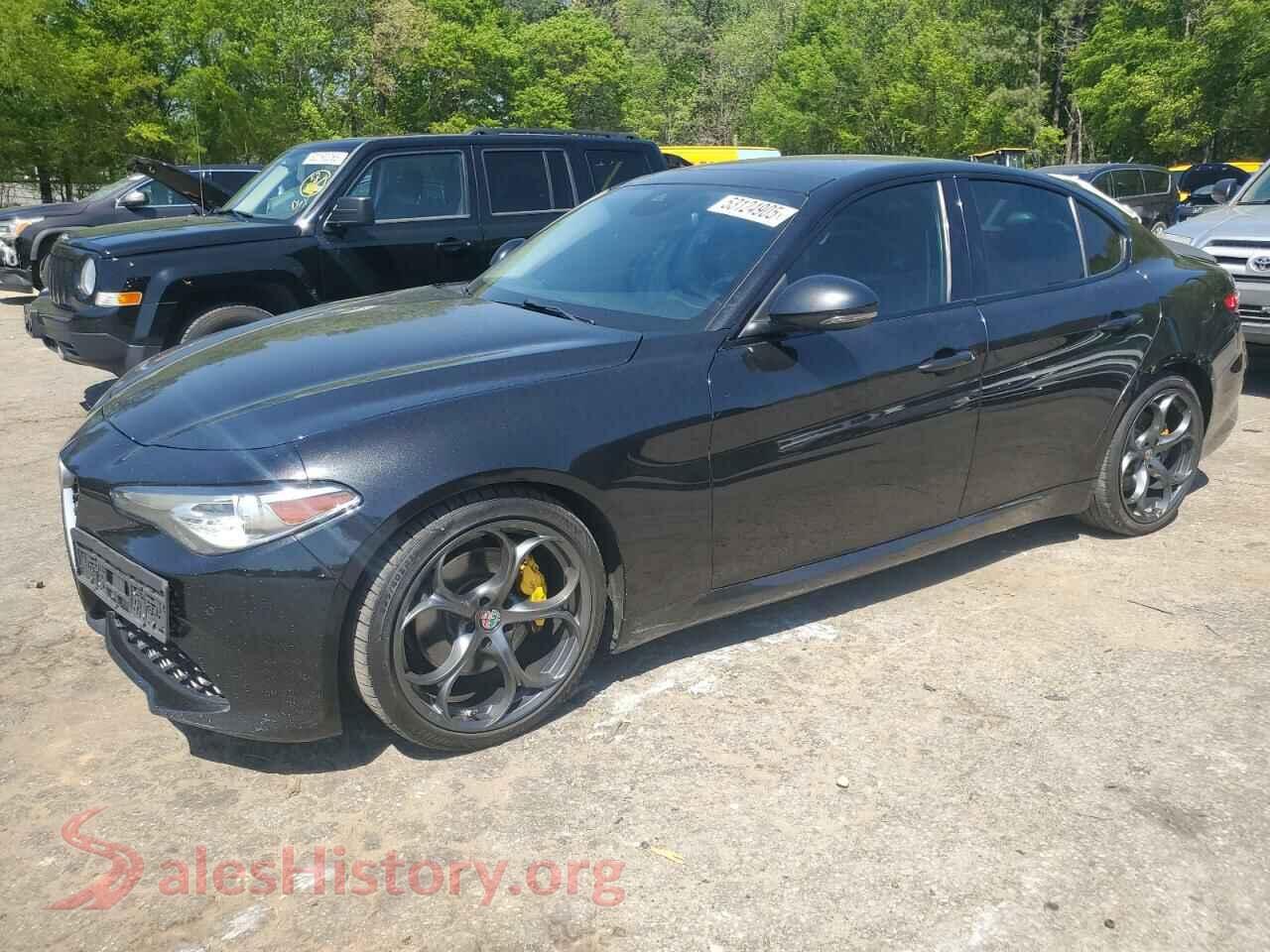 2017 ALFA ROMEO GIULIA — VIN ZARFAECN9H7549992