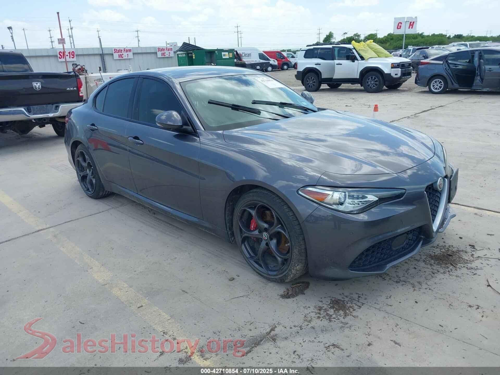 2017 ALFA ROMEO GIULIA — VIN ZARFAEEN6H7542267