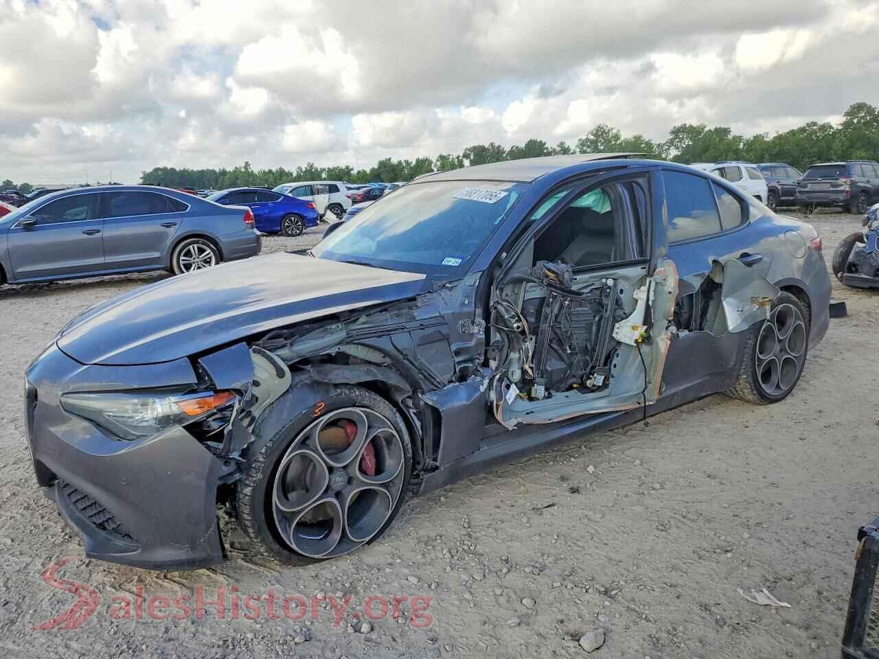 2022 ALFA ROMEO GIULIA — VIN ZARFAMBN2N7660620