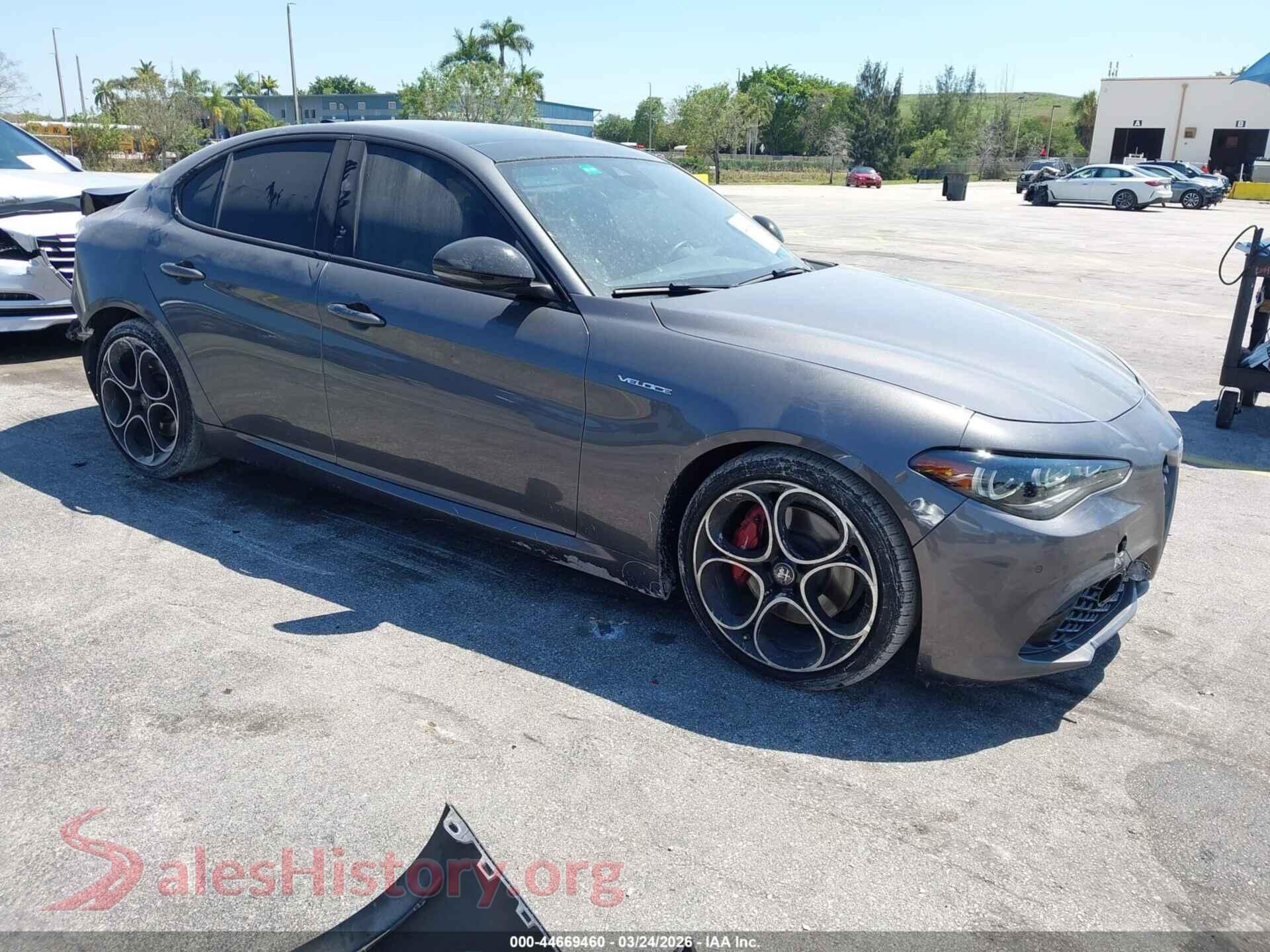 2024 ALFA ROMEO GIULIA — VIN ZARFAMBN3R7680400