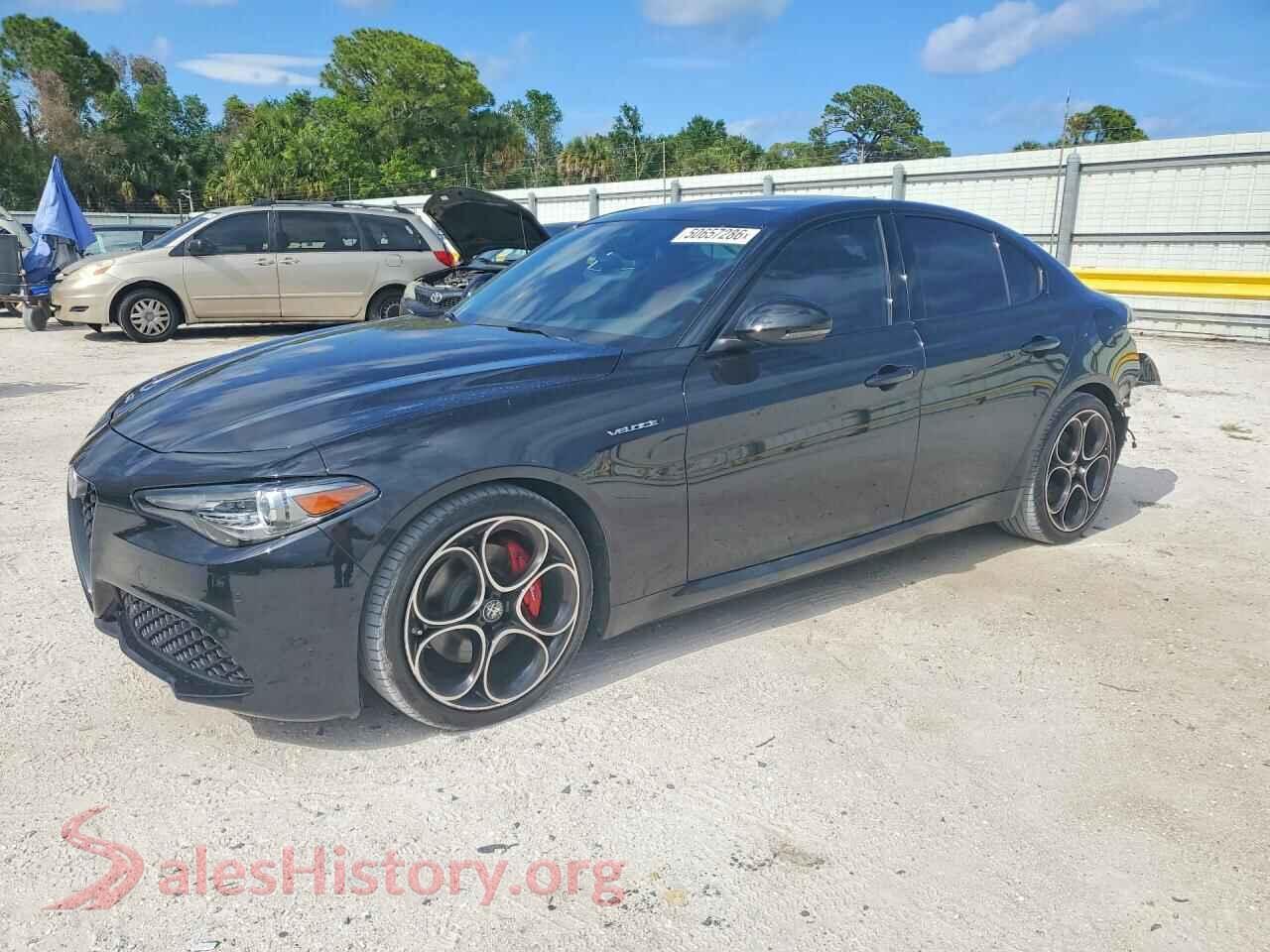 2022 ALFA ROMEO GIULIA — VIN ZARFAMBN5N7665763